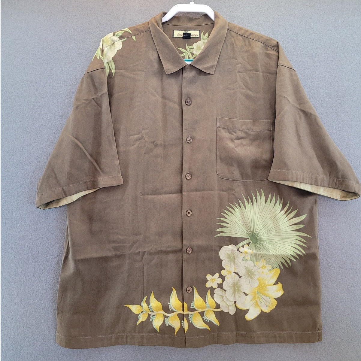 TOMMY BAHAMA Men's 100% Silk Hawaiian Camp Shirt Tropical Size XL