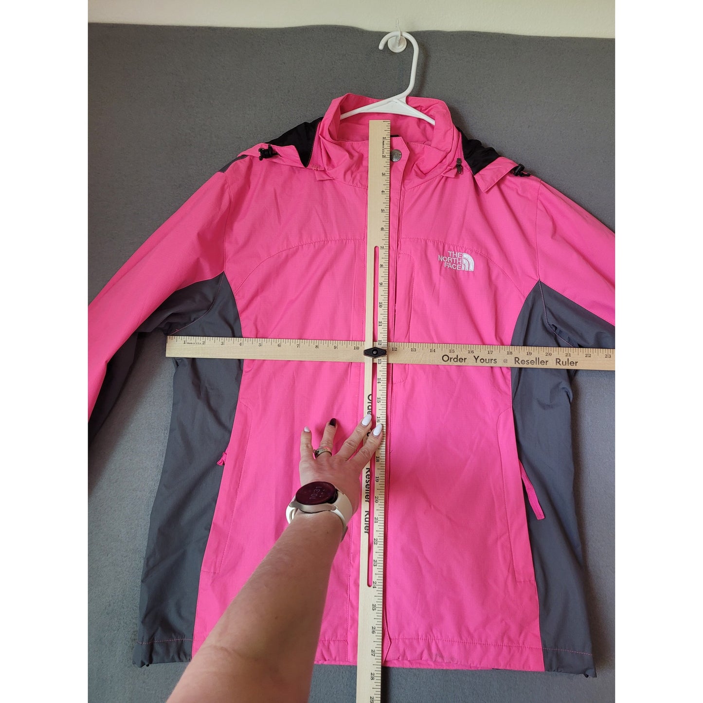 The North Face Pink/Gray Insulated Jacket Removable Hood Lightweight L READ