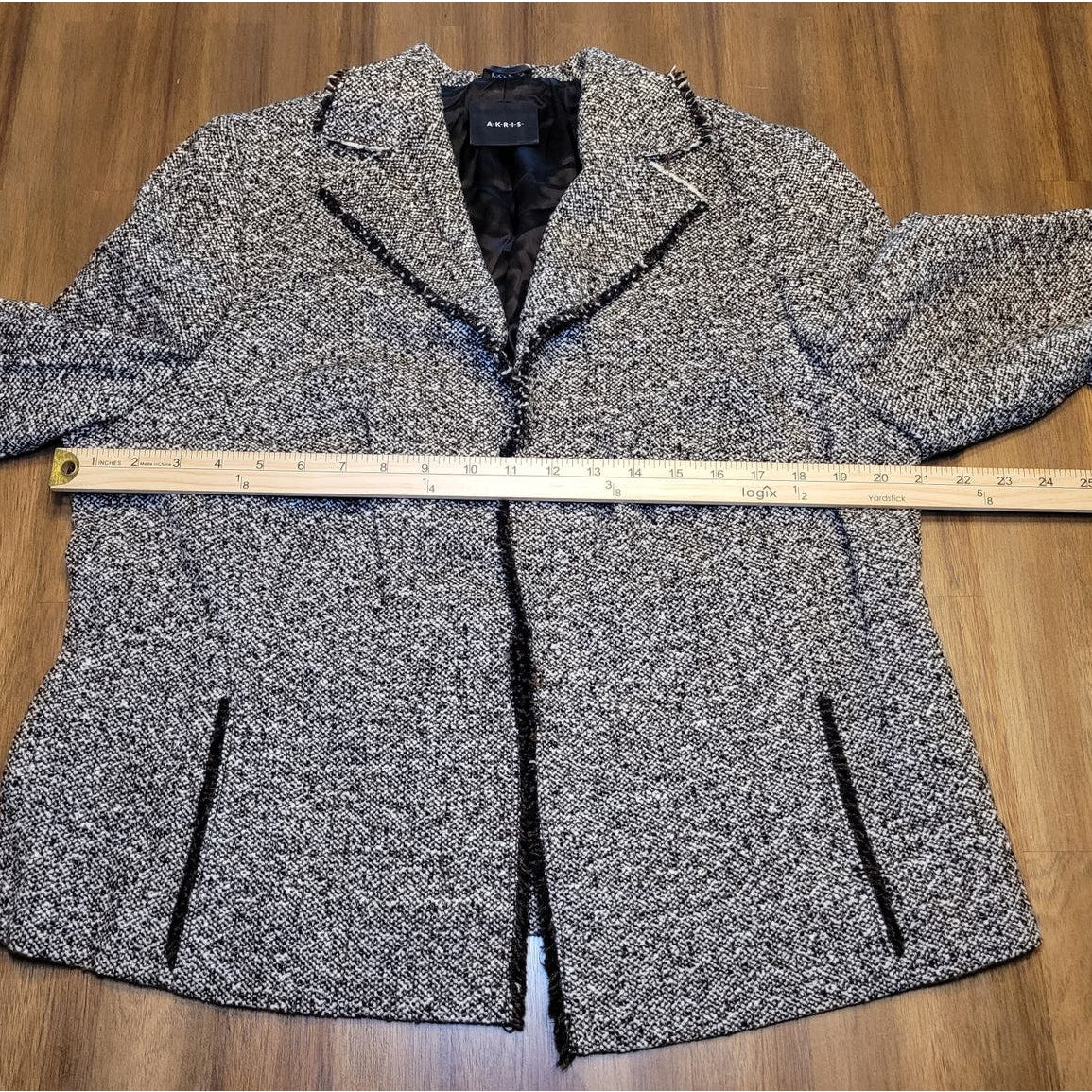 Akris Brown/Beige Speckled Wool Blend Skirt & Jacket Set Size IT 48 - US 16