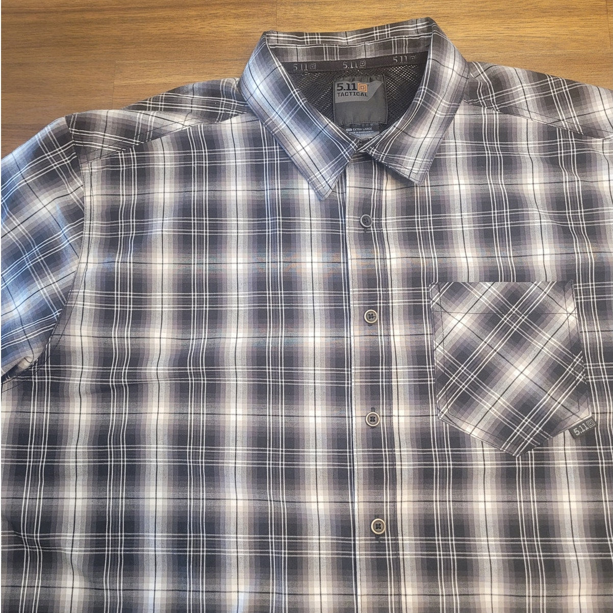 5.11 Tactical Shirt Mens XL Polyester Blend Short Sleeve Breaker Black Plaid