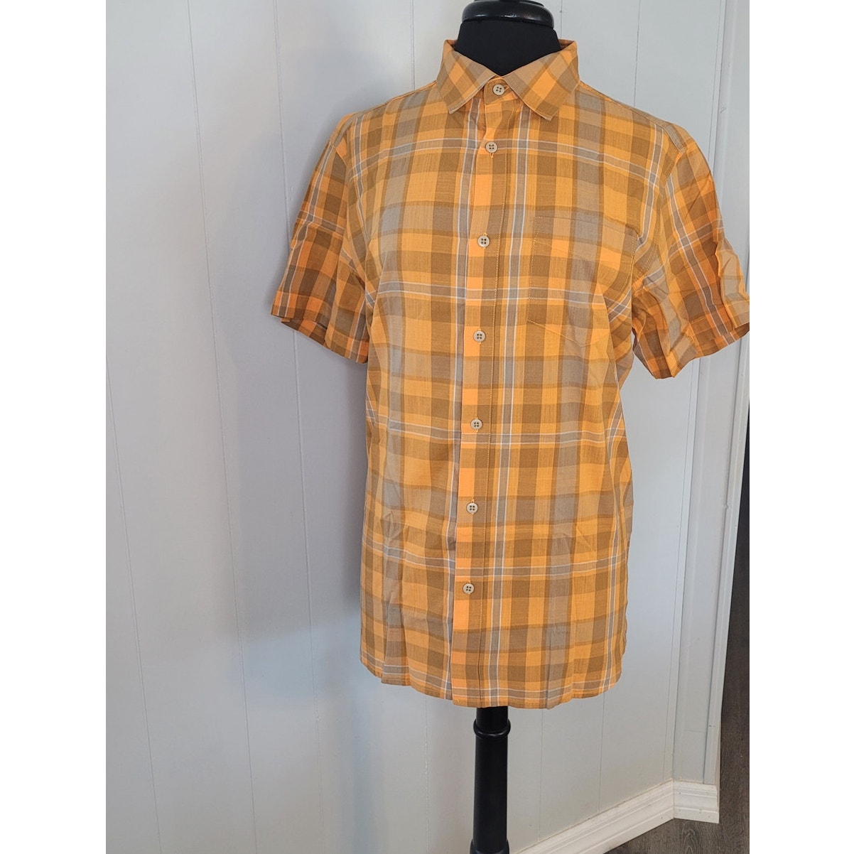 The North Face Mens HAMMETTS Short Sleeve Plaid Button Down Shirt Size L