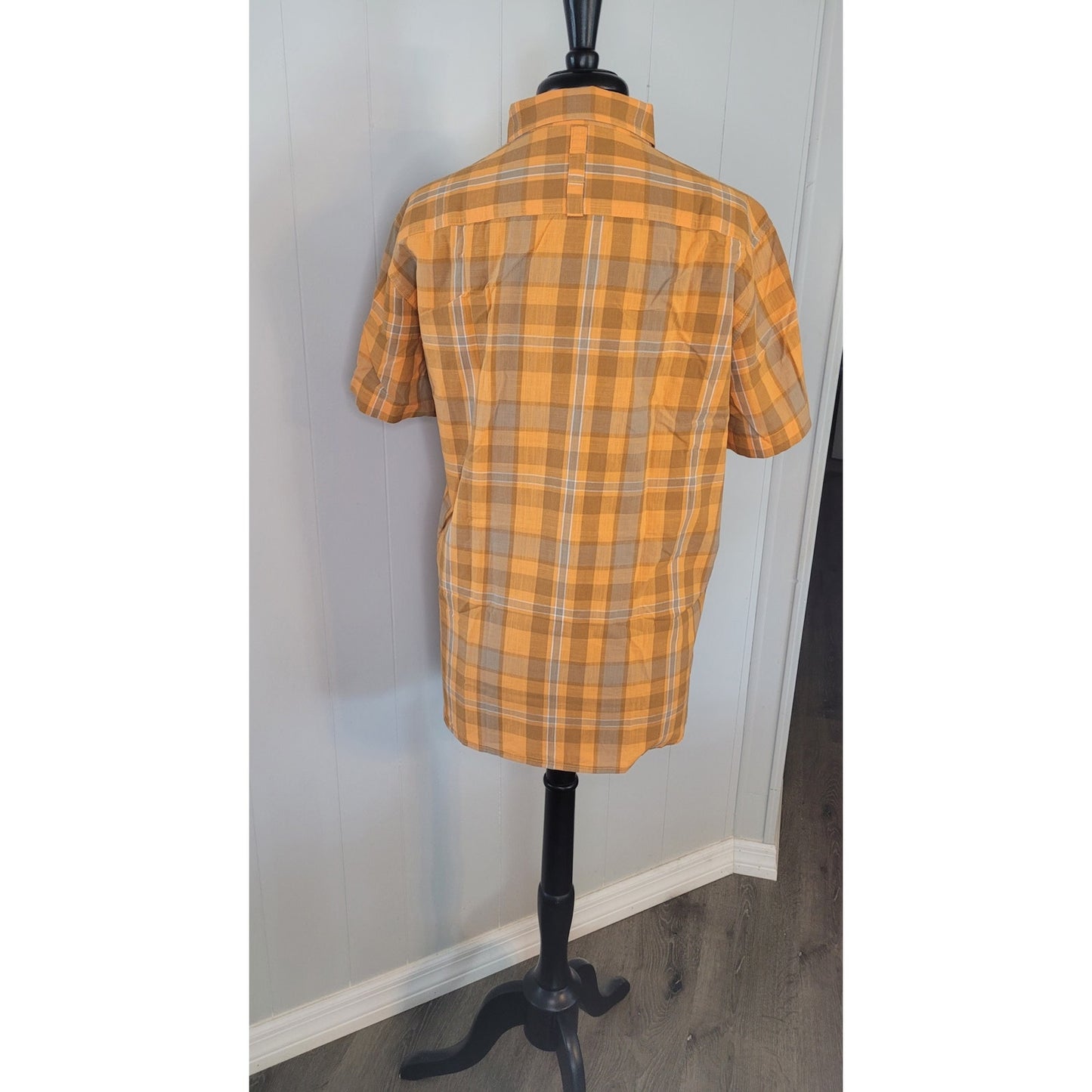 The North Face Mens HAMMETTS Short Sleeve Plaid Button Down Shirt Size L