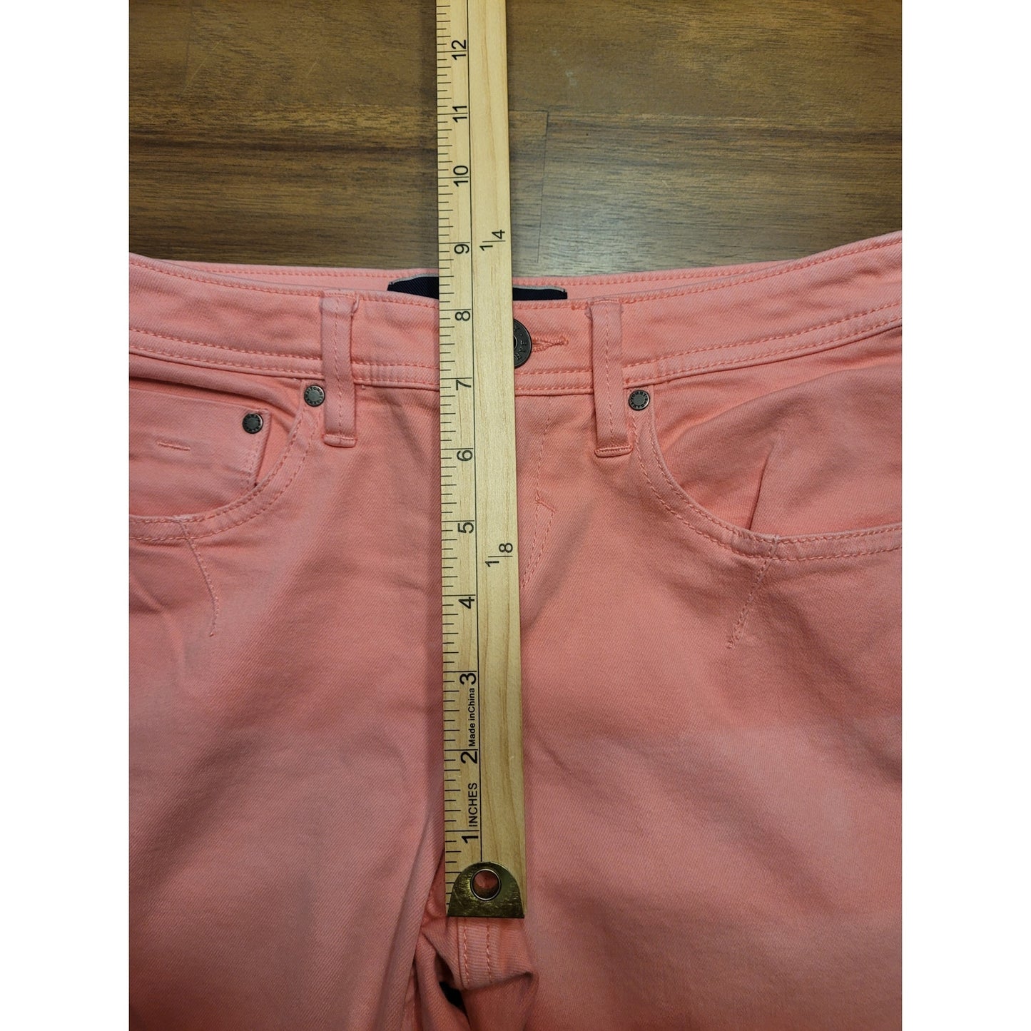 Tommy Bahama Women's 5 Pocket Red Tulip Gramercy Twill Dip Dye Crop Size 4