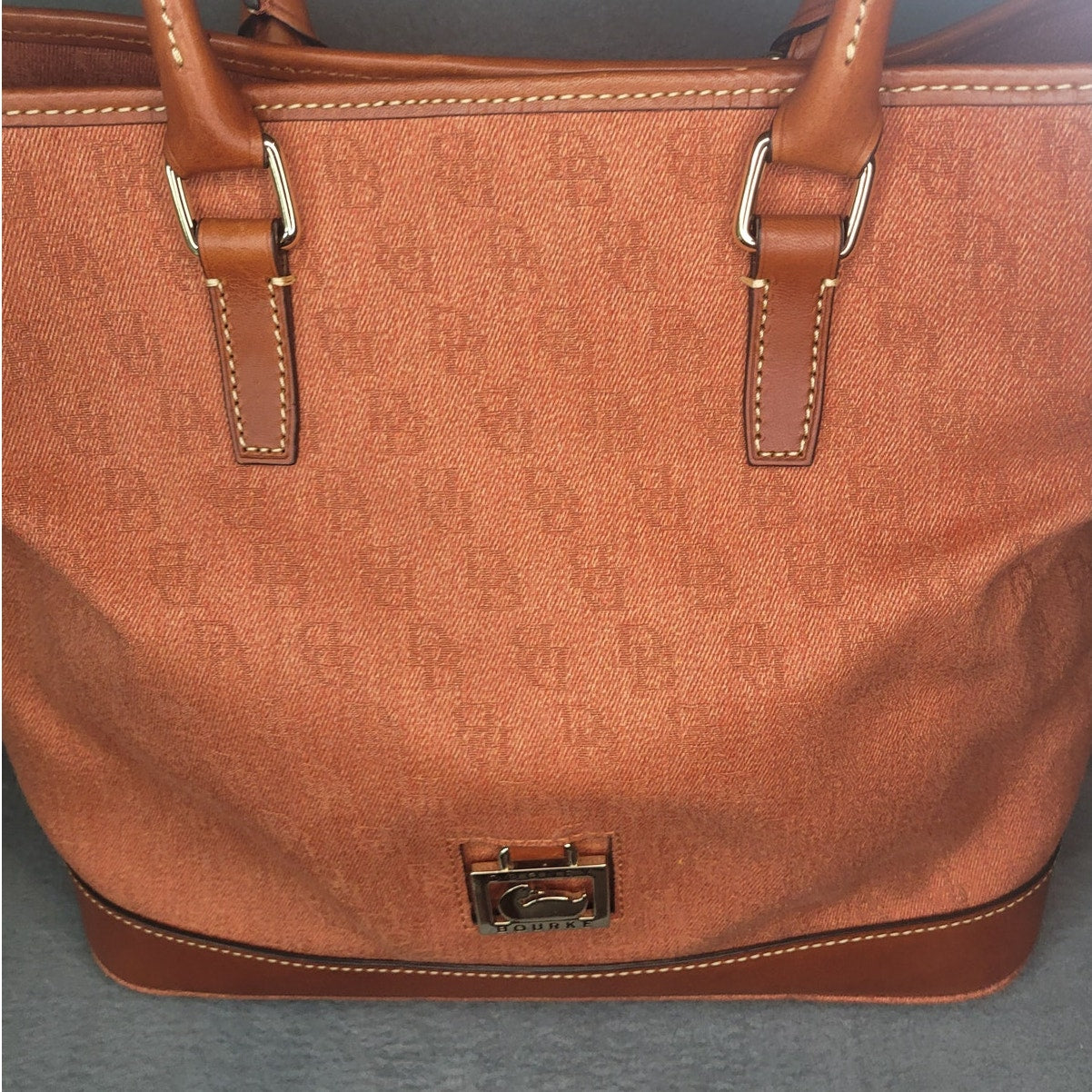 Dooney & Bourke Large Handbag Chelsea Shopper Rust Color 2 Handles Strap