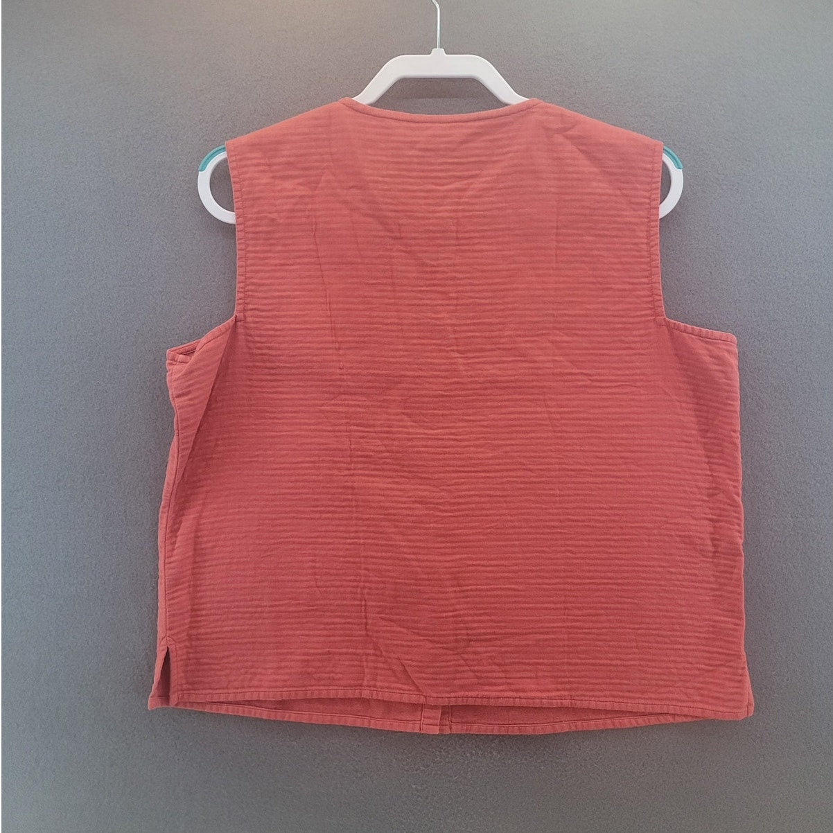 Eileen Fisher Quilted Cotton Sleeveless Button Down Coral Women's sz Large